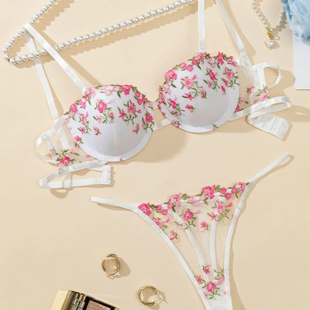 Women Fashion Embroidery Lace Panties Sexy Mesh Bra + Underpant Underwear Bikini Ladies Underwear Bra Set
Women Fashion Embroidery Lace Panties Sexy Mesh Bra + Underpant Underwear Bikini Ladies Underwear Bra Set