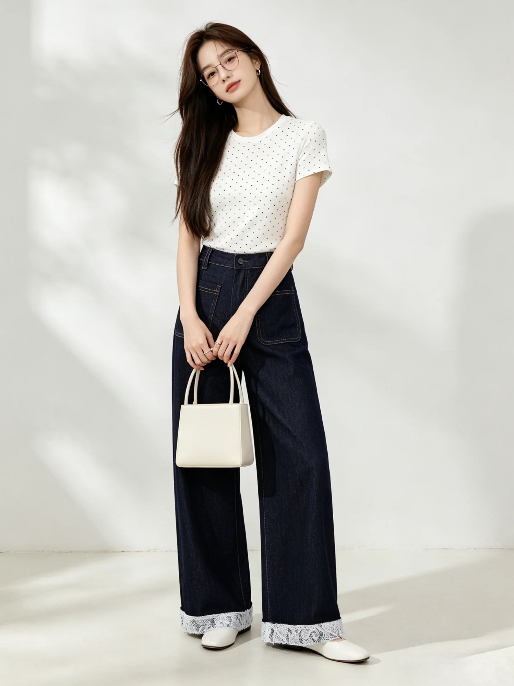 Korean Style High Waist Wide Leg Denim Pants Women Summer Lace Splicing Drape Loose Design Long Trousers Casual High Elasticity
Korean Style High Waist Wide Leg Denim Pants Women Summer Lace Splicing Drape Loose Design Long Trousers Casual High Elasticity