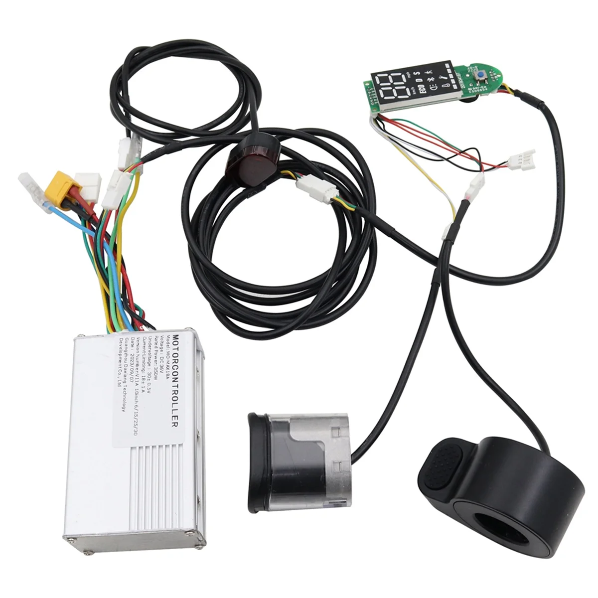 36V 18A 350W E-Scooter Controller+Bluetooth Dashboard Display Kit for KickScooter MAX G30 Electric Scooter
36V 18A 350W E-Scooter Controller+Bluetooth Dashboard Display Kit for KickScooter MAX G30 Electric Scooter