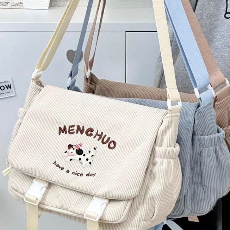 MBTI Japanese Style Messenger Bag for Women Casual Corduroy College Style Shoulder Bag Large Capacity Fashion Female New Handbag
MBTI Japanese Style Messenger Bag for Women Casual Corduroy College Style Shoulder Bag Large Capacity Fashion Female New Handbag