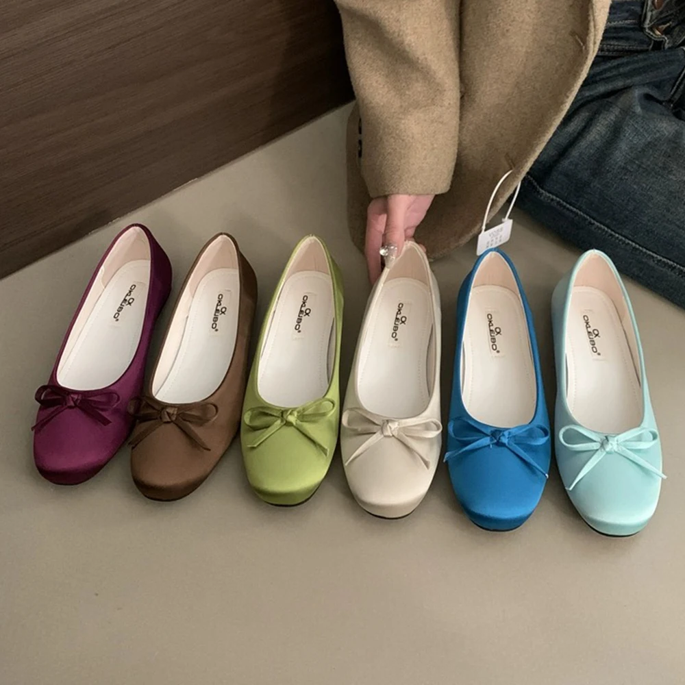 Women's Soft Cushion Comfort Round Toe Fashion Ballet Flats Walking Shoes Bowknot Decoration Slip On Loafers Casual Flats
Women's Soft Cushion Comfort Round Toe Fashion Ballet Flats Walking Shoes Bowknot Decoration Slip On Loafers Casual Flats