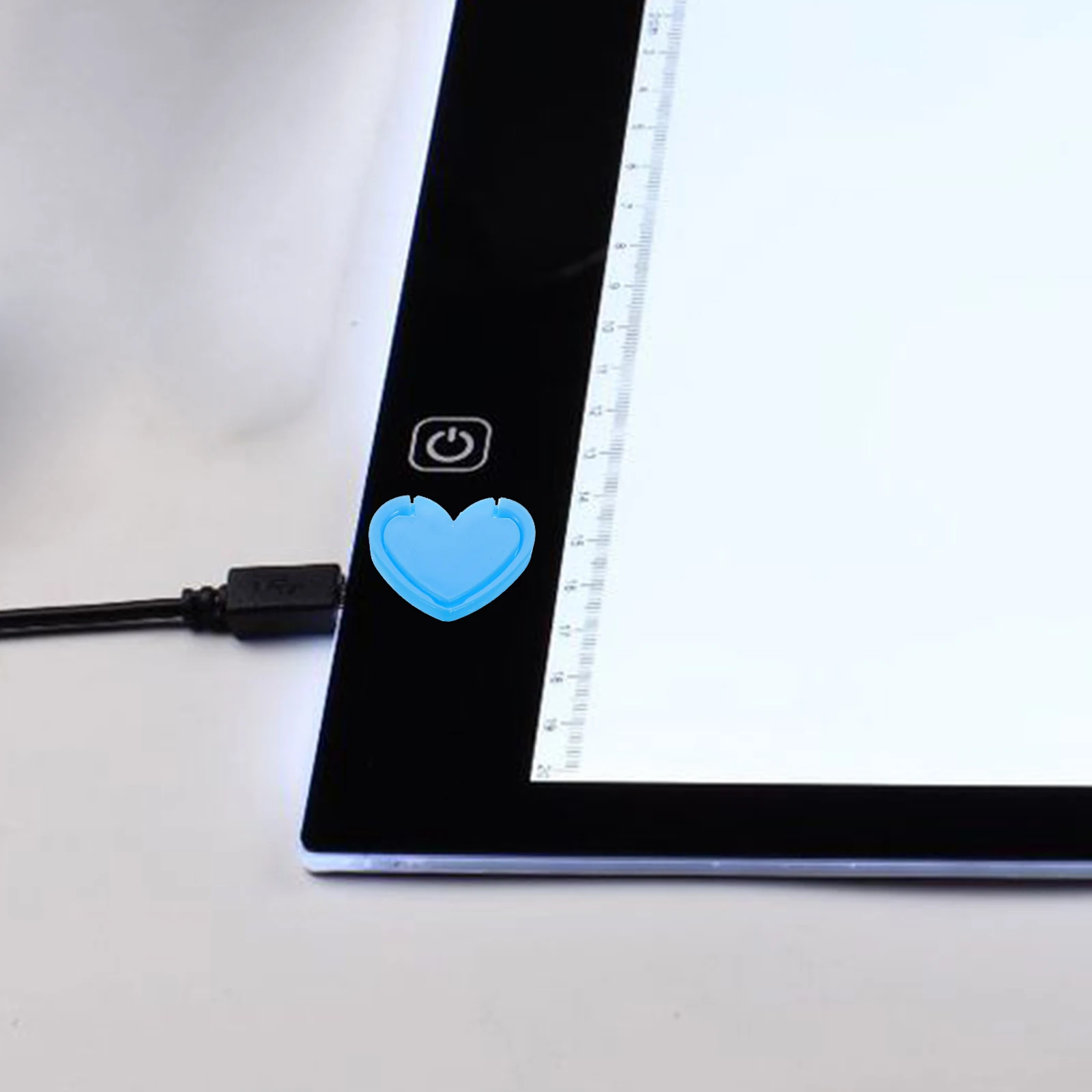 1 Set Plastic Light Pad Cover Heart Shaped Baffle For Diamond Art Painting Key Button Shield Copy Board Accessory Led Drawing
1 Set Plastic Light Pad Cover Heart Shaped Baffle For Diamond Art Painting Key Button Shield Copy Board Accessory Led Drawing