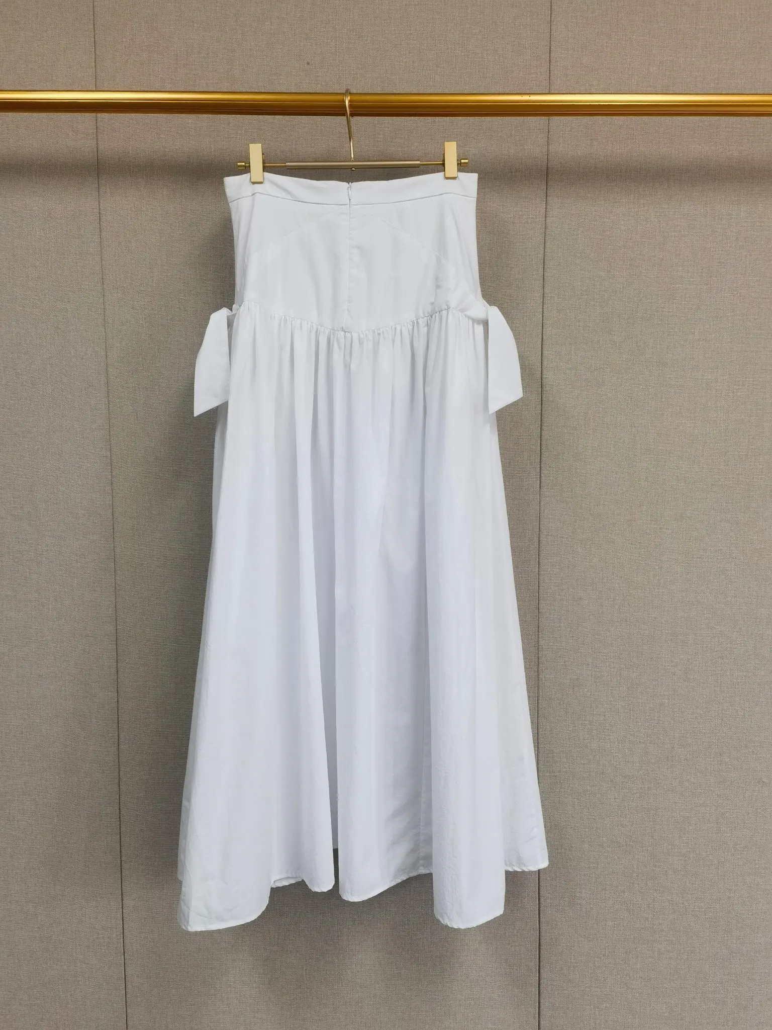 Women's Solid Color Half Body Skirt High Waist Adjustable Waist Strap Pleated Design Maxi Skirt 2026 Spring/Summer
Women's Solid Color Half Body Skirt High Waist Adjustable Waist Strap Pleated Design Maxi Skirt 2026 Spring/Summer