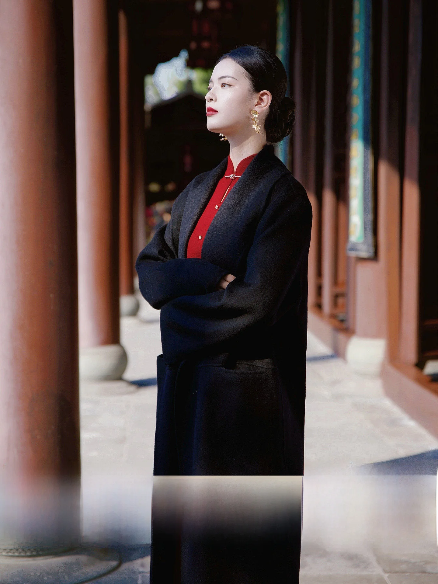 Шерстяное пальто из 100% шерсти, объемное, 3D-крой, женское, свободного силуэта, в китайском стиле, шерстяная верхняя одежда для женщин, для повседневной носки, простой стиль
Шерстяное пальто из 100% шерсти, объемное, 3D-крой, женское, свободного силуэта, в китайском стиле, шерстяная верхняя одежда для женщин, для повседневной носки, простой стиль