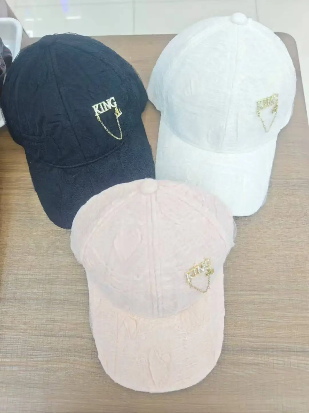 Women's Korean Style Lace Baseball Cap Spring Fashion Sun Protection Trendy All-Match Small Face Hat tassels
Women's Korean Style Lace Baseball Cap Spring Fashion Sun Protection Trendy All-Match Small Face Hat tassels