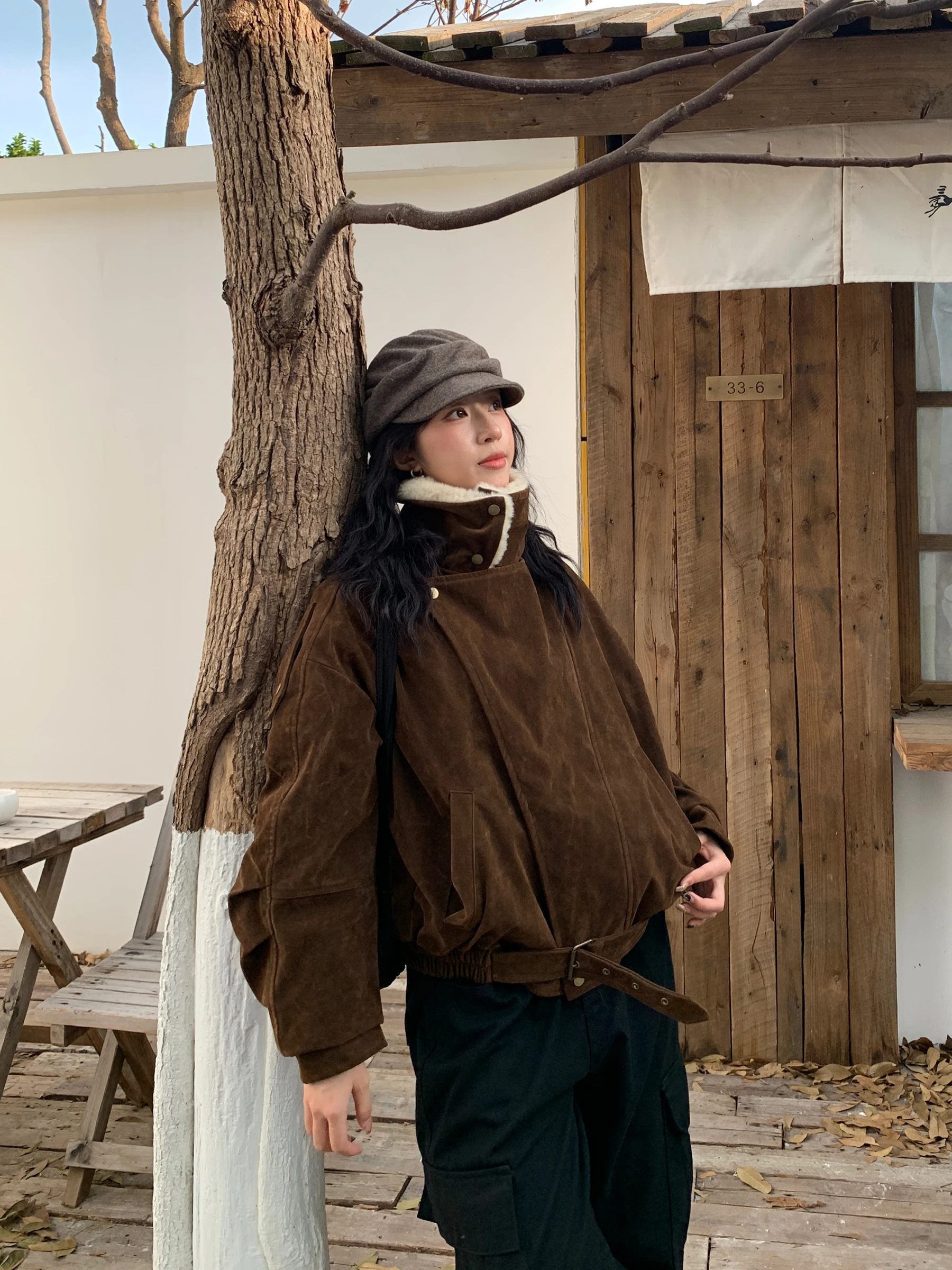 Wooden eep Winter New Sle Suede Jaet Cotton Coat Women's American Retro Merald Cotton Outerwear Stand Collar Zipper Clo...
Wooden eep Winter New Sle Suede Jaet Cotton Coat Women's American Retro Merald Cotton Outerwear Stand Collar Zipper Clo...