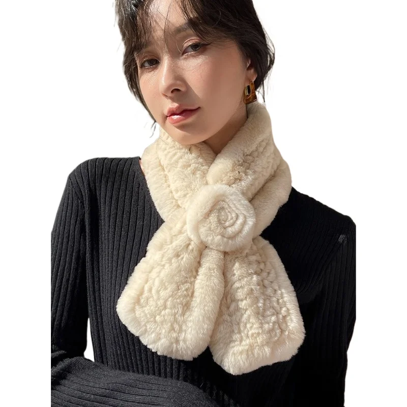 Winter Warm Women Real Rex Rabbit Fur Scarf Korean Double-sided Woven Natural Real Hair Neck Warmer
Winter Warm Women Real Rex Rabbit Fur Scarf Korean Double-sided Woven Natural Real Hair Neck Warmer