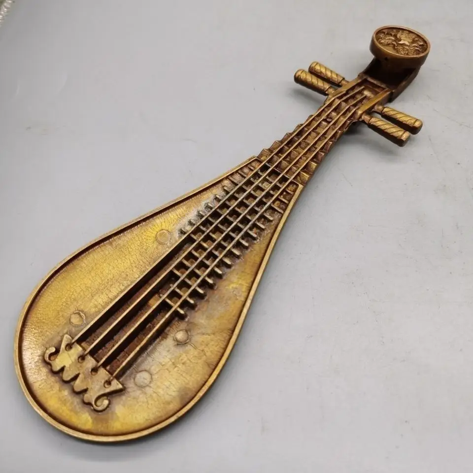bronze collection, brass pipa piano, ornament, fine workmanship, suitable for collection and play
bronze collection, brass pipa piano, ornament, fine workmanship, suitable for collection and play