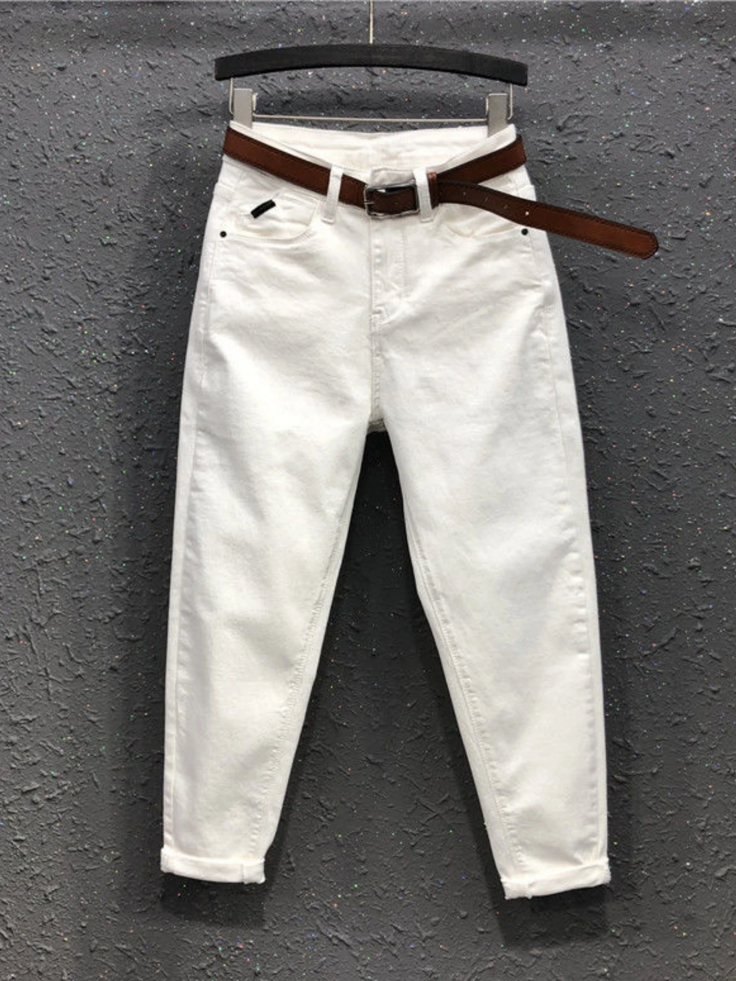 High Waist Straight Leg Elastic Denim Jeans Women's Spring Autumn plus Size Small Figure Slimming Harem Dad Nine Pants
High Waist Straight Leg Elastic Denim Jeans Women's Spring Autumn plus Size Small Figure Slimming Harem Dad Nine Pants