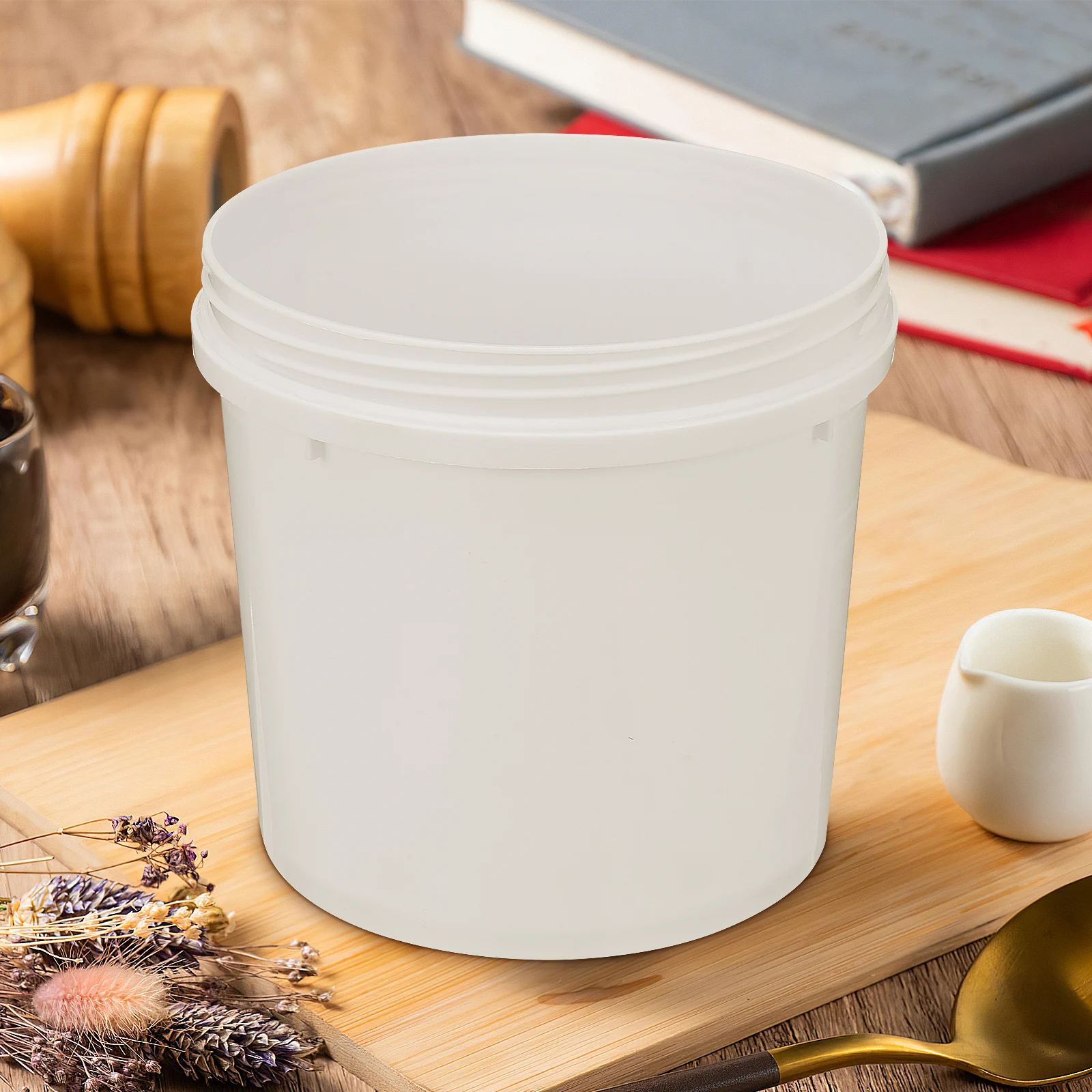 5Pcs Sealed Bucket Heavy Duty Plastic Round Storage Bucket for Garden Kitchen Bathroom Cleaning Applications Cleaning Buckets
5Pcs Sealed Bucket Heavy Duty Plastic Round Storage Bucket for Garden Kitchen Bathroom Cleaning Applications Cleaning Buckets