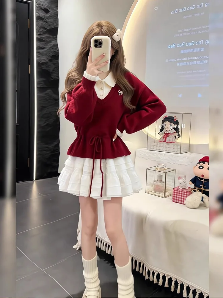 Red Knitted Top And Short Skirt Set Women's Fashion College Style Winter New Arrival Knot Decoration Loose Fit Ense...
Red Knitted Top And Short Skirt Set Women's Fashion College Style Winter New Arrival Knot Decoration Loose Fit Ense...