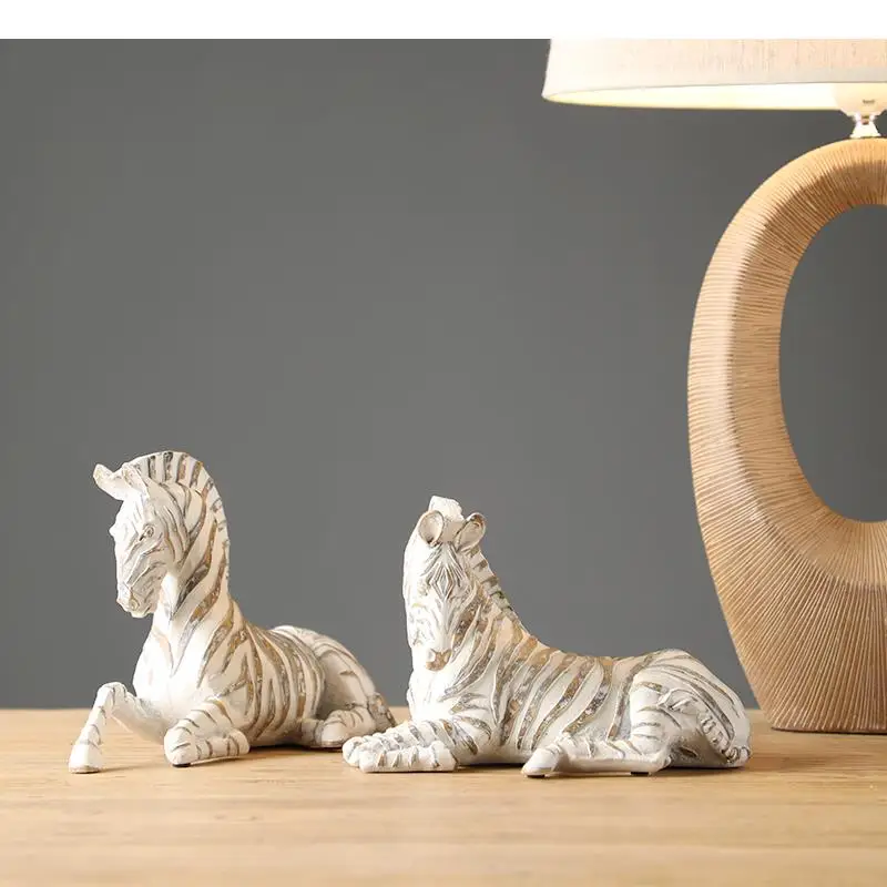 Creativity Resin Animal Ornaments Simulation Zebra Sitting Imitation Wood Grain Home Decoration Handicraft Furnishings
Creativity Resin Animal Ornaments Simulation Zebra Sitting Imitation Wood Grain Home Decoration Handicraft Furnishings