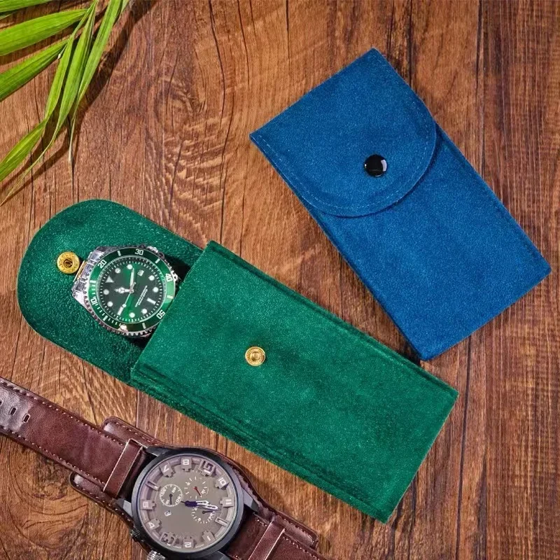 Luxury Blue Black Red Green Velvet Watch Jewelry Box Bags with White Plastic Transparent Box High-end Watch Travel Bag NH35 NH36
Luxury Blue Black Red Green Velvet Watch Jewelry Box Bags with White Plastic Transparent Box High-end Watch Travel Bag NH35 NH36