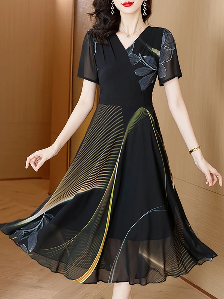 2024 Black Print Chiffon Chic Ruffled Long Dress Women Korean Vintage Hepburn Dress Summer Elegant Bodycon Luxury Evening Dress
2024 Black Print Chiffon Chic Ruffled Long Dress Women Korean Vintage Hepburn Dress Summer Elegant Bodycon Luxury Evening Dress