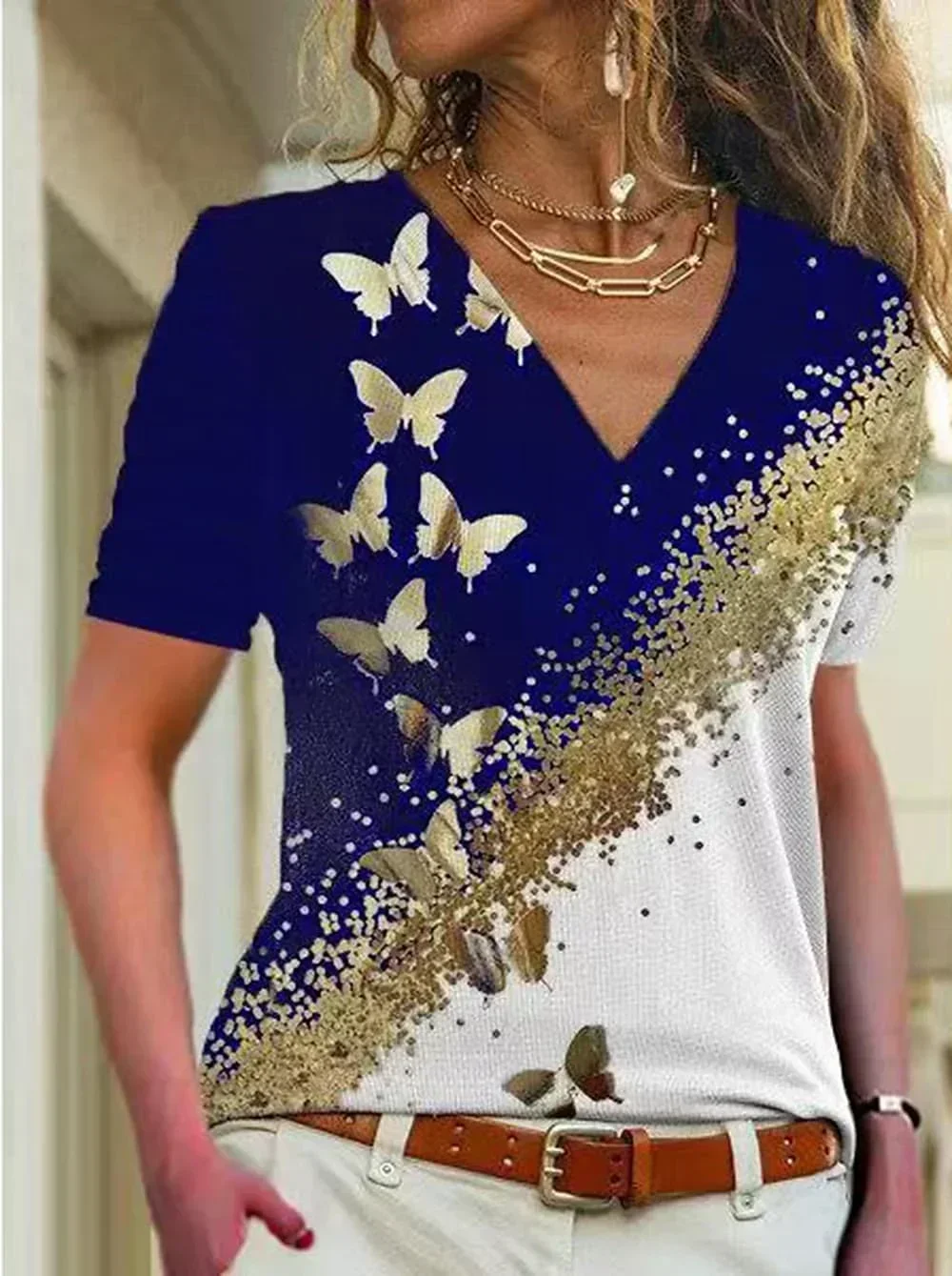 2025 Retro Fashion 3D Colorful Butterfly Printed Women's T-shirt Summer Leisure V-neck Short Sleeve Loose Large Top
2025 Retro Fashion 3D Colorful Butterfly Printed Women's T-shirt Summer Leisure V-neck Short Sleeve Loose Large Top
