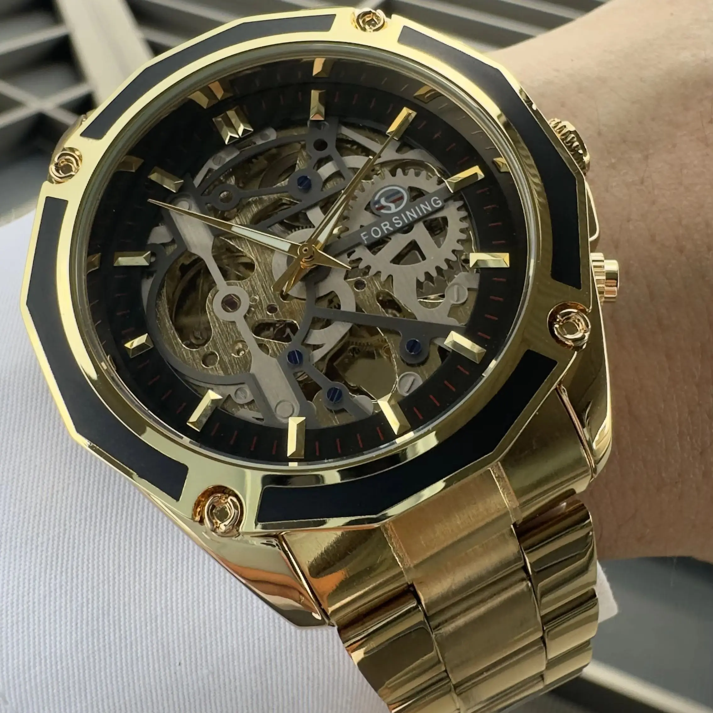 Forsining Fashion Gold Watch for Men Sports Skeleton Automatic Mechanical Watches Stainless Steel Strap Business Wristwatches
Forsining Fashion Gold Watch for Men Sports Skeleton Automatic Mechanical Watches Stainless Steel Strap Business Wristwatches