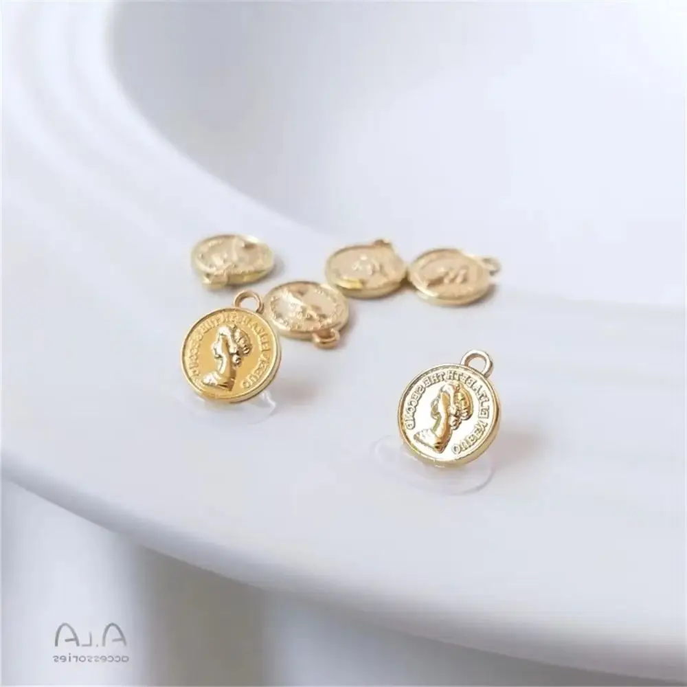 14K Gold Color Plated Brass Pendant, Queen Elizabeth Head Pendant, DIY Pendant, Queen Elizabeth Head Pendant
14K Gold Color Plated Brass Pendant, Queen Elizabeth Head Pendant, DIY Pendant, Queen Elizabeth Head Pendant