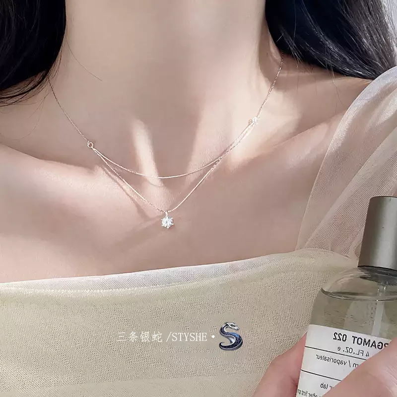 STYSHE S925 sterling silver double-layer inlaid single diamond necklace, light luxury, high-end design, sweet and pure temperame
STYSHE S925 sterling silver double-layer inlaid single diamond necklace, light luxury, high-end design, sweet and pure temperame