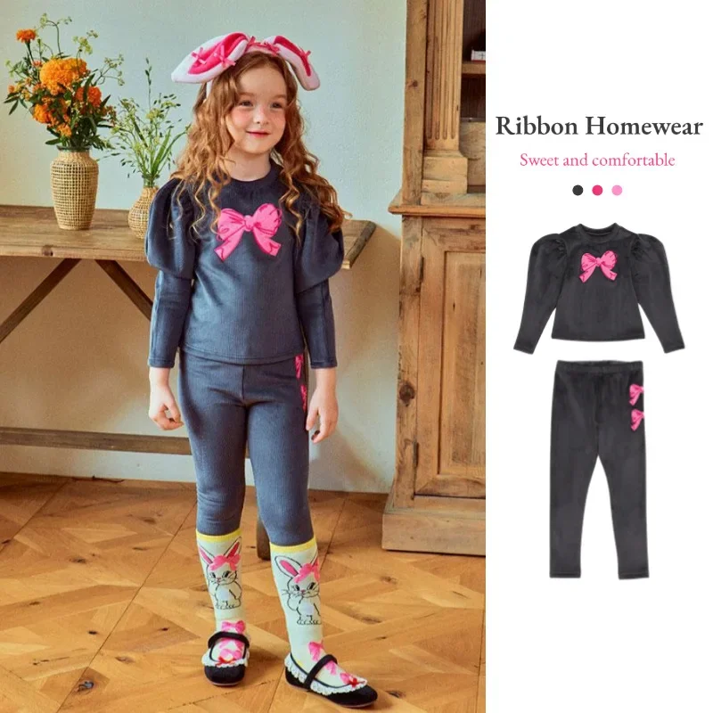 Girl's Base T-shirt 2024 Autumn New Bow Fashion Cute Girl Long Sleeved Top Pure Cotton Loose Wide Leg Pants Children's Clothing
Girl's Base T-shirt 2024 Autumn New Bow Fashion Cute Girl Long Sleeved Top Pure Cotton Loose Wide Leg Pants Children's Clothing
