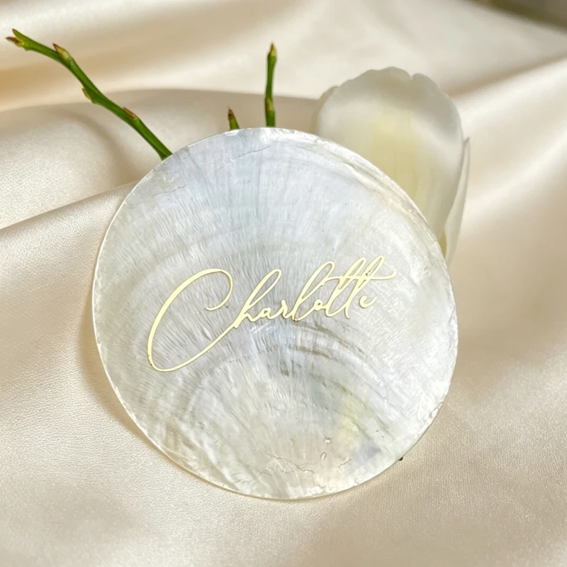 Personalized Wedding Place Cards Pearl-luster Shell Name Tag Personalized Wedding Favors for Guests, Birthday Party Favors
Personalized Wedding Place Cards Pearl-luster Shell Name Tag Personalized Wedding Favors for Guests, Birthday Party Favors