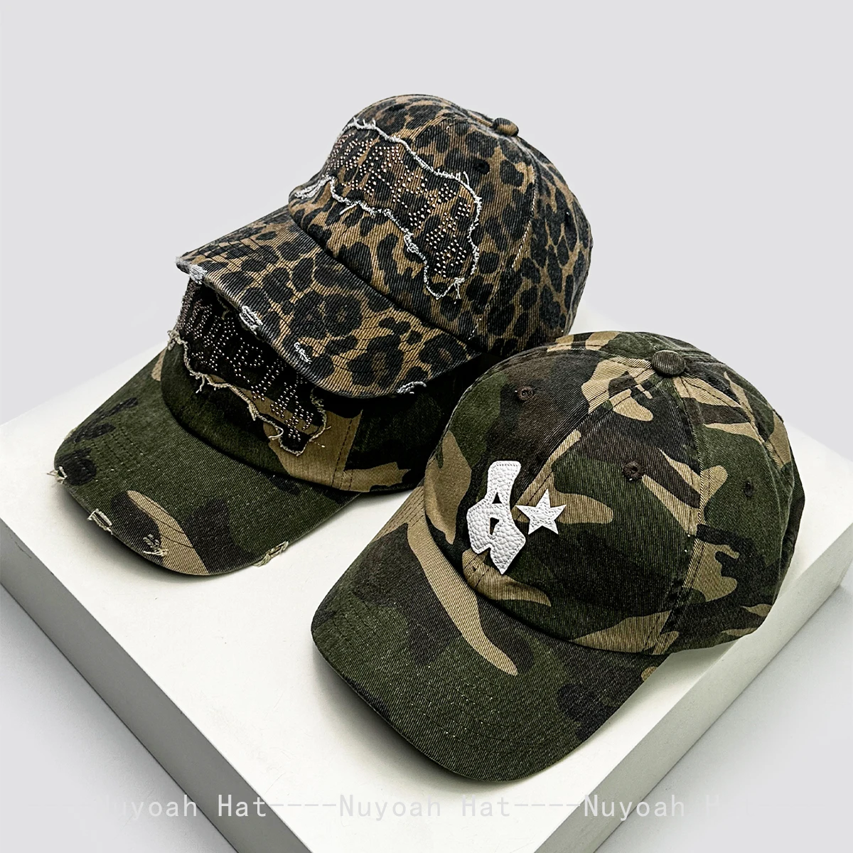 New Men Women Camouflage Patched Hot-dipped Letters Baseball Hats Sunshade Leopard Print Versatile Personal Peaked Caps Fashion
New Men Women Camouflage Patched Hot-dipped Letters Baseball Hats Sunshade Leopard Print Versatile Personal Peaked Caps Fashion