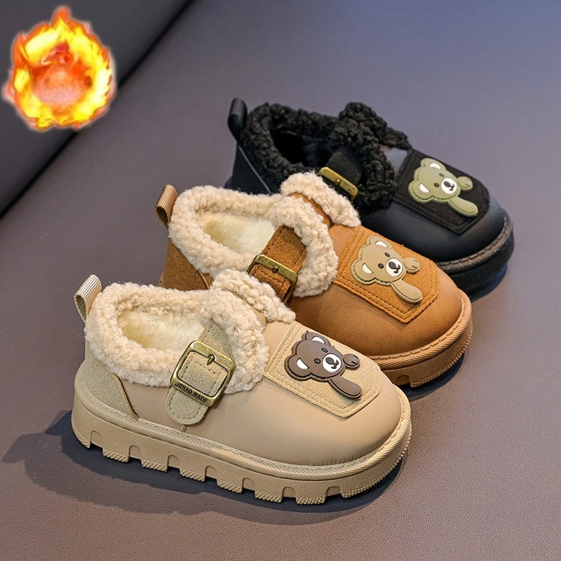 Детская повседневная обувь с милым медведем. Детские туфли на плоской подошве. Замшевая теплая мягкая подошва. 2025 г. Зимняя модная обувь для девочек с круглым носком, нескользящая обувь.
Детская повседневная обувь с милым медведем. Детские туфли на плоской подошве. Замшевая теплая мягкая подошва. 2025 г. Зимняя модная обувь для девочек с круглым носком, нескользящая обувь.