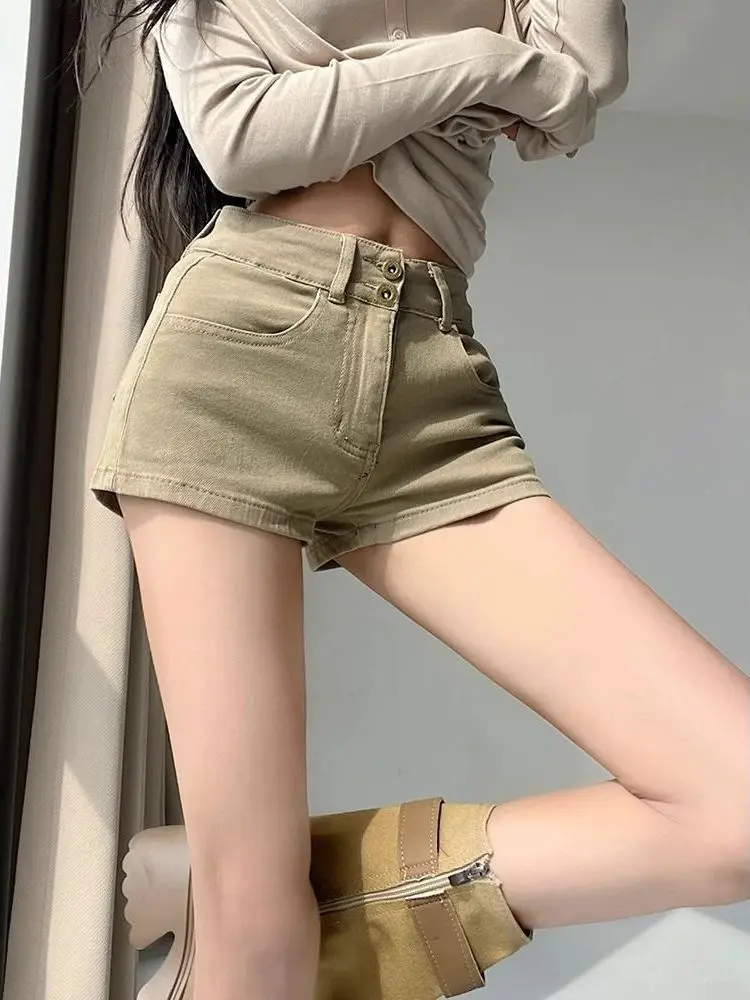 Slimming A-Line Denim Shorts Women's Summer New Style Tight Fit Design Sensation Base Layer Outerwear Hot Pants High Waist Co...
Slimming A-Line Denim Shorts Women's Summer New Style Tight Fit Design Sensation Base Layer Outerwear Hot Pants High Waist Co...