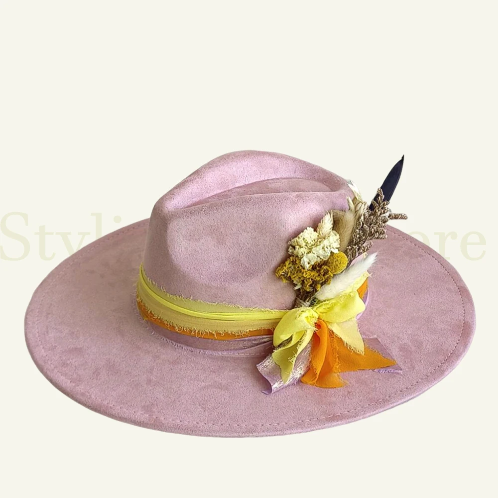 Suede hat wide brim retro fedora hat dried flower feather accessories wedding hat autumn and winter fashion new style 
Suede hat wide brim retro fedora hat dried flower feather accessories wedding hat autumn and winter fashion new style