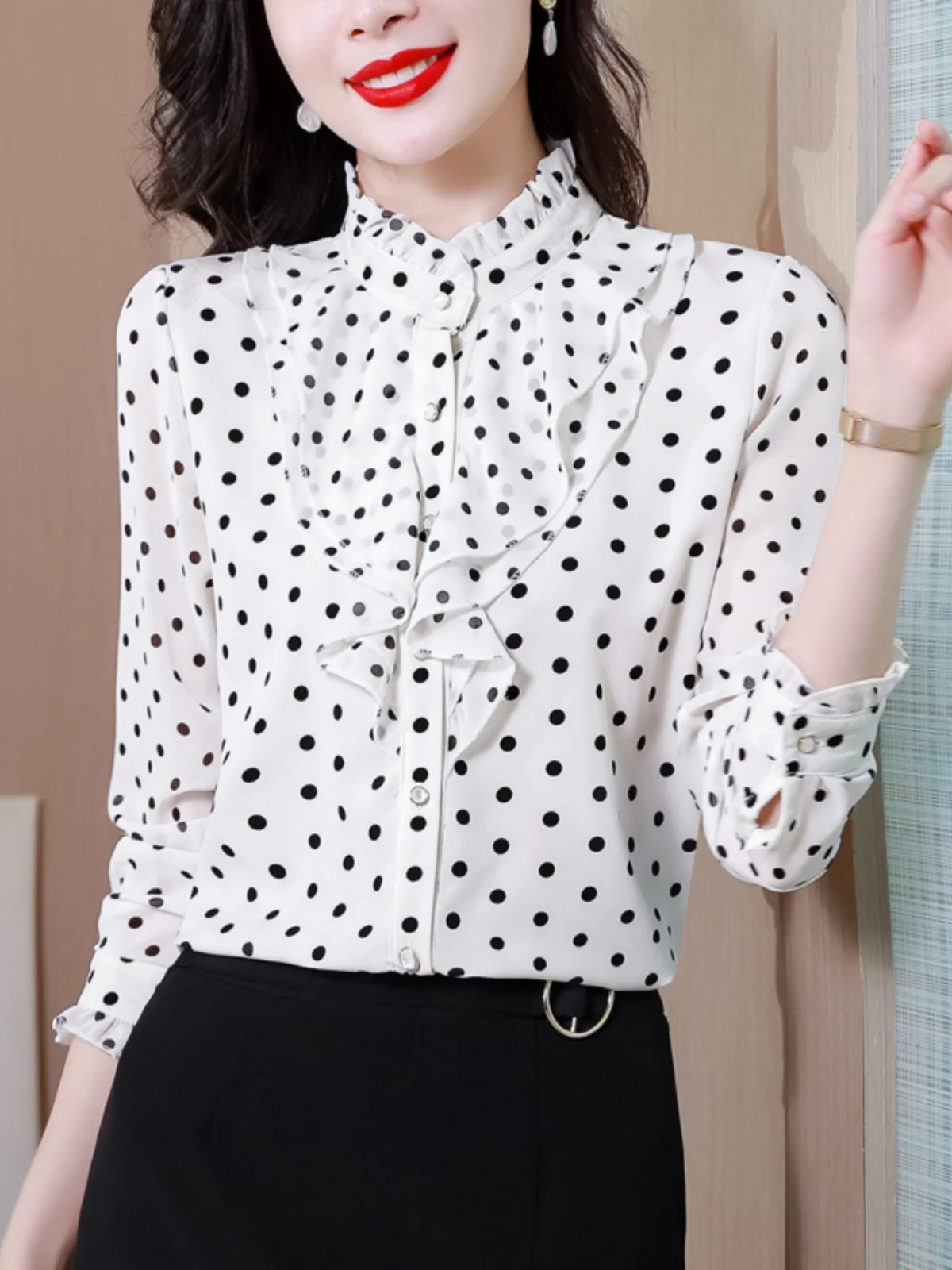 Spring New Style Women's Long Sleeve Shirt Stand Collar Blouse Polka Dot Base Layer Autumn Winter Fashion Outfit Leaf
Spring New Style Women's Long Sleeve Shirt Stand Collar Blouse Polka Dot Base Layer Autumn Winter Fashion Outfit Leaf