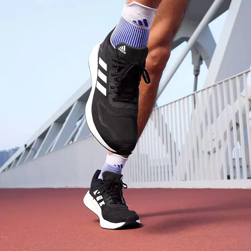 adidas Black White Three Stripes Breathable Mesh Lightweight Cushion Running Sneakers GW8336
adidas Black White Three Stripes Breathable Mesh Lightweight Cushion Running Sneakers GW8336