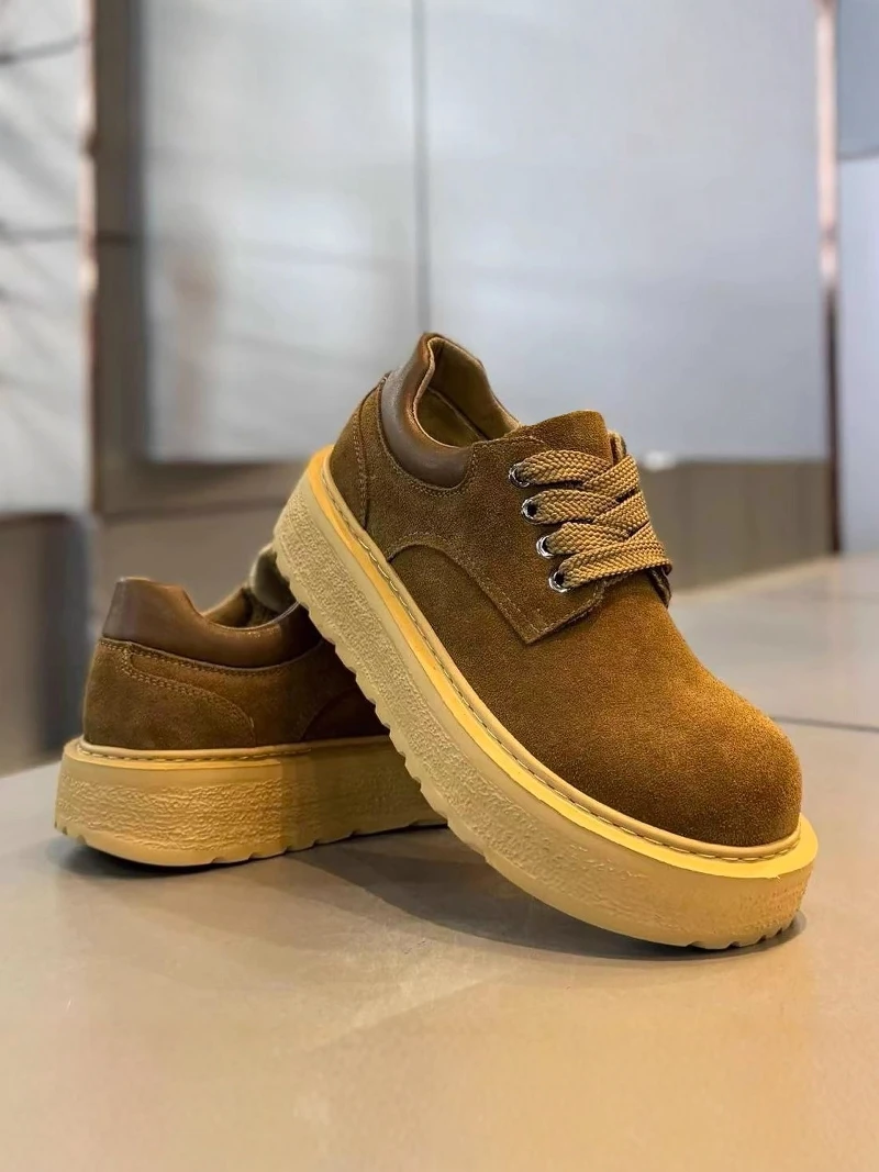 Men's Summer 2026 Frosted Leather Surface Thick Bottom Boots Low Help Vintage Big Head Casual Shoes
Men's Summer 2026 Frosted Leather Surface Thick Bottom Boots Low Help Vintage Big Head Casual Shoes