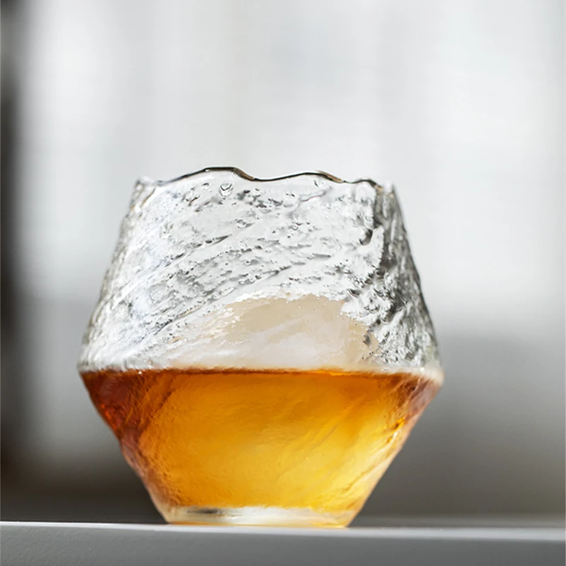 Japan EDO Blowing Snow Artwork Whiskey Neat Glass Wood Gift Box Niche Liquor XO Whisky Crystal Wine Glass Cognac Brandy Snifter
Japan EDO Blowing Snow Artwork Whiskey Neat Glass Wood Gift Box Niche Liquor XO Whisky Crystal Wine Glass Cognac Brandy Snifter