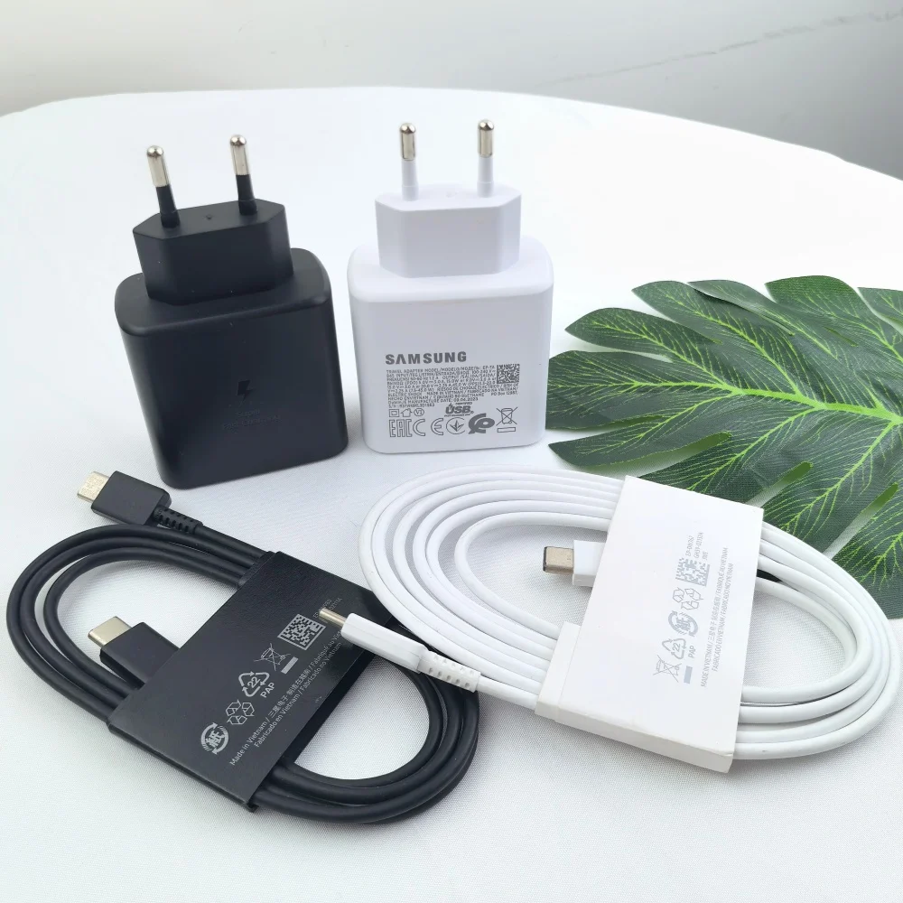Samsung C55 A55 45W PD Super Fast Charger EU/US Adapter 1/1.8 M Type C Cable Galaxy S25 S24 S23 Ultra Plus Fold Flip 7 F55 M55s
Samsung C55 A55 45W PD Super Fast Charger EU/US Adapter 1/1.8 M Type C Cable Galaxy S25 S24 S23 Ultra Plus Fold Flip 7 F55 M55s