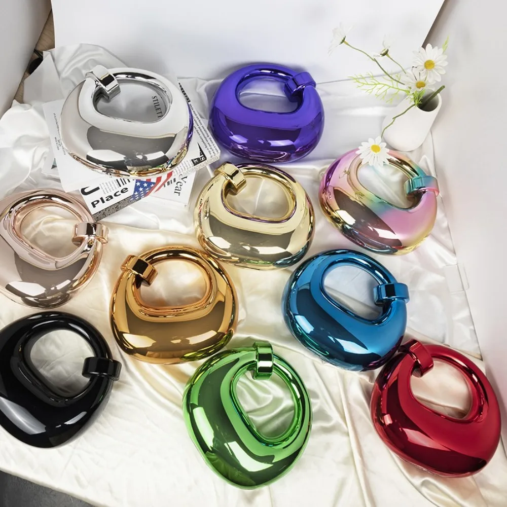 Candy Color Egg Shaped Handbags Acrylic Clip Box Bags for Women Half Moon Party Wedding Clutch Shoulder Crossbody Bag NEW Purse
Candy Color Egg Shaped Handbags Acrylic Clip Box Bags for Women Half Moon Party Wedding Clutch Shoulder Crossbody Bag NEW Purse
