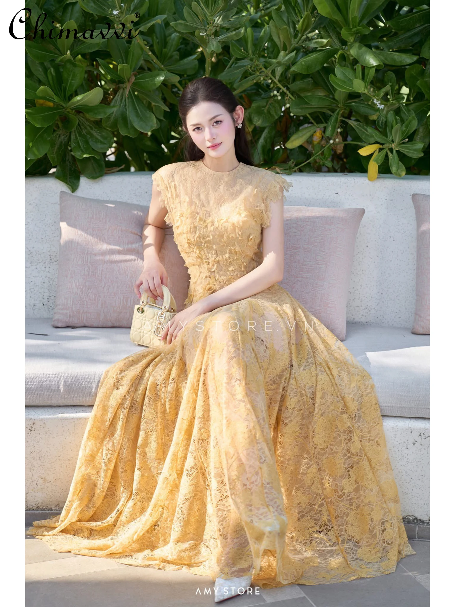 French Elegant Retro Celebrity Lace Dress Crew Neck Sleeveless High Waist Slim A-line Temperament Celebrity Evening Dress Women
French Elegant Retro Celebrity Lace Dress Crew Neck Sleeveless High Waist Slim A-line Temperament Celebrity Evening Dress Women