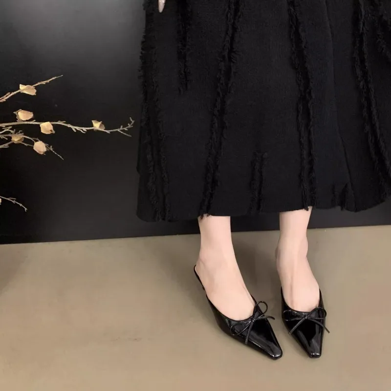 New Summer Fashion Pointed-toe Outdoor One-foot High Heels for Women in 2025 Elegant Summer Party Sexy Dress for Womens Slippers
New Summer Fashion Pointed-toe Outdoor One-foot High Heels for Women in 2025 Elegant Summer Party Sexy Dress for Womens Slippers