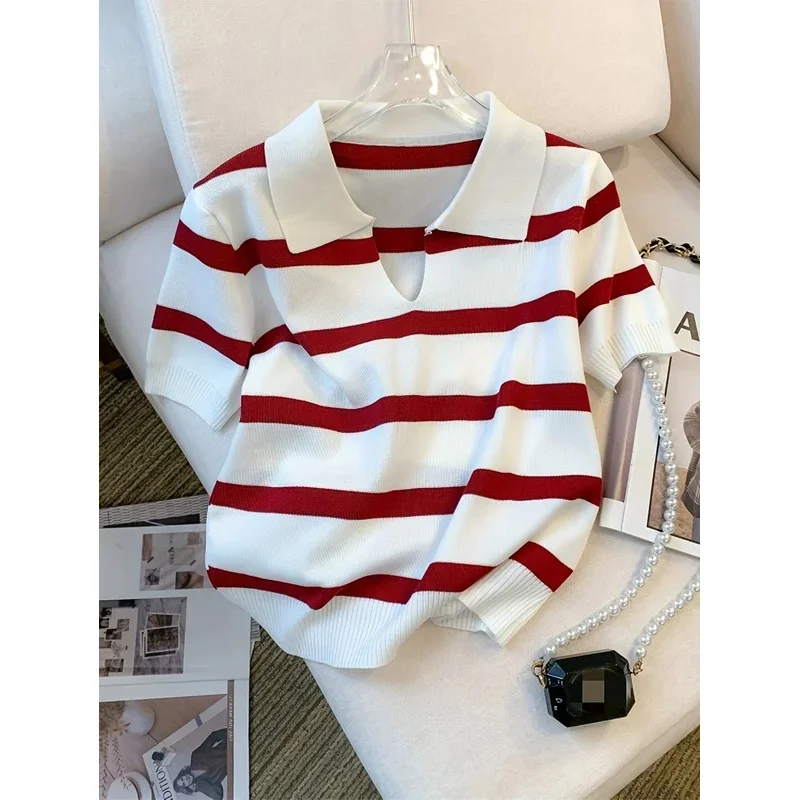 2025 New Striped Pattern Collared Sweater Versatile Short Sleeve Knitted Top For Spring & Summer Women's Clothing Crop Top
2025 New Striped Pattern Collared Sweater Versatile Short Sleeve Knitted Top For Spring & Summer Women's Clothing Crop Top