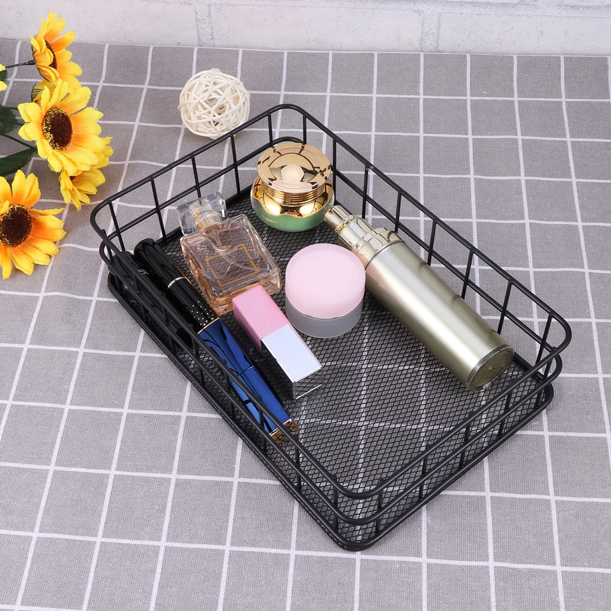 Wrought Iron Storage Basket Black Mesh Cosmetics Organizer Desktop Sundry Container Simple Stylish Sturdy Open Design Household
Wrought Iron Storage Basket Black Mesh Cosmetics Organizer Desktop Sundry Container Simple Stylish Sturdy Open Design Household