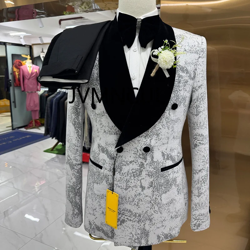 High-End 2025 Cross-Border Foreign Trade Embossed Fashion Slim Fit Men's Wedding Casual Host Suits for Work
High-End 2025 Cross-Border Foreign Trade Embossed Fashion Slim Fit Men's Wedding Casual Host Suits for Work