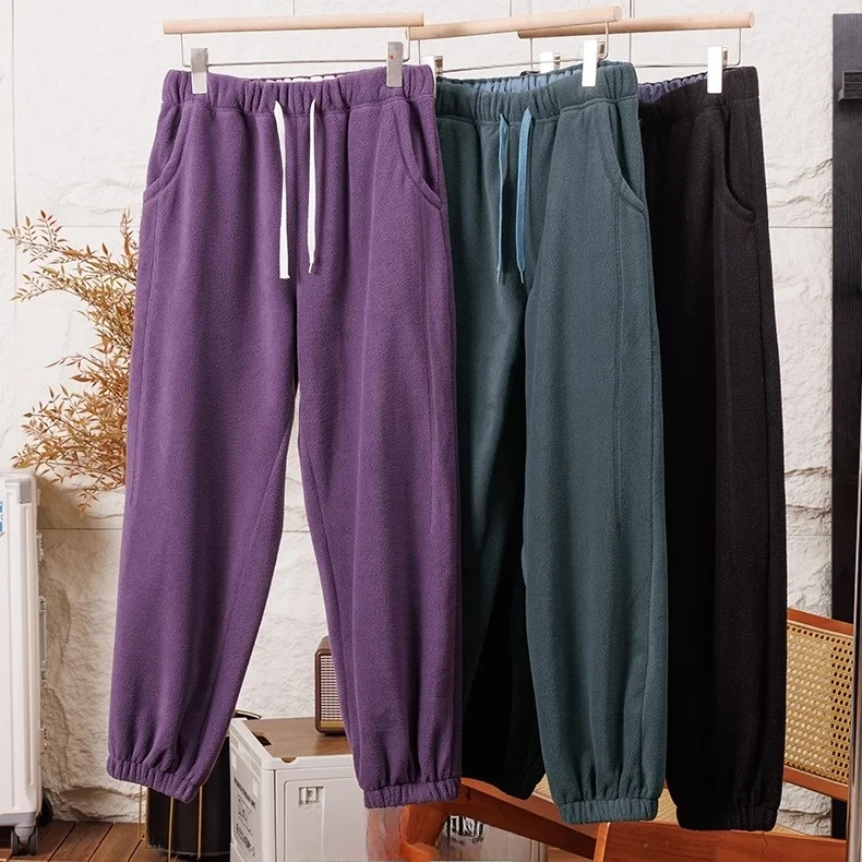 Outdoor Windproof Fce Lined Casual Sweatpants for Couples Warm Thermal Autumn Winter Loose Fit Straight Leg Faionable Ur...
Outdoor Windproof Fce Lined Casual Sweatpants for Couples Warm Thermal Autumn Winter Loose Fit Straight Leg Faionable Ur...