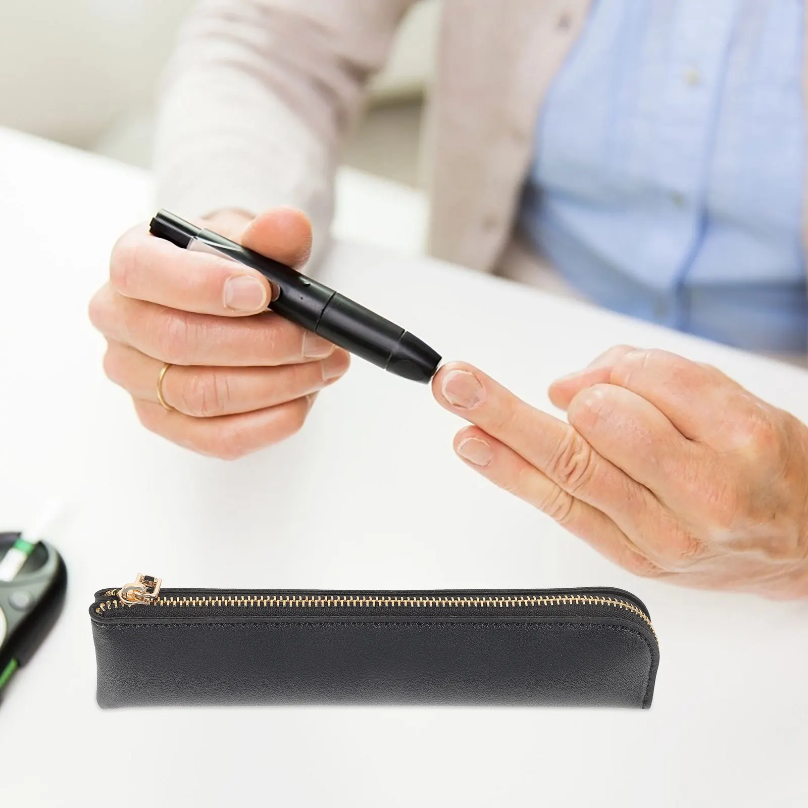 Insulin Pen Bag Mini Storage Protective Cover Portable Black Large Pencil Case Ballpoint Pouch High Capacity Medication
Insulin Pen Bag Mini Storage Protective Cover Portable Black Large Pencil Case Ballpoint Pouch High Capacity Medication