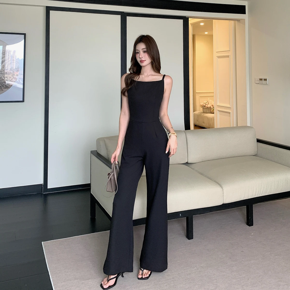 Elegant Black One-Piece High Waist Wide Leg Pants Women's Summer High Fashion Sensation Slimming Long Pants Commute Style
Elegant Black One-Piece High Waist Wide Leg Pants Women's Summer High Fashion Sensation Slimming Long Pants Commute Style