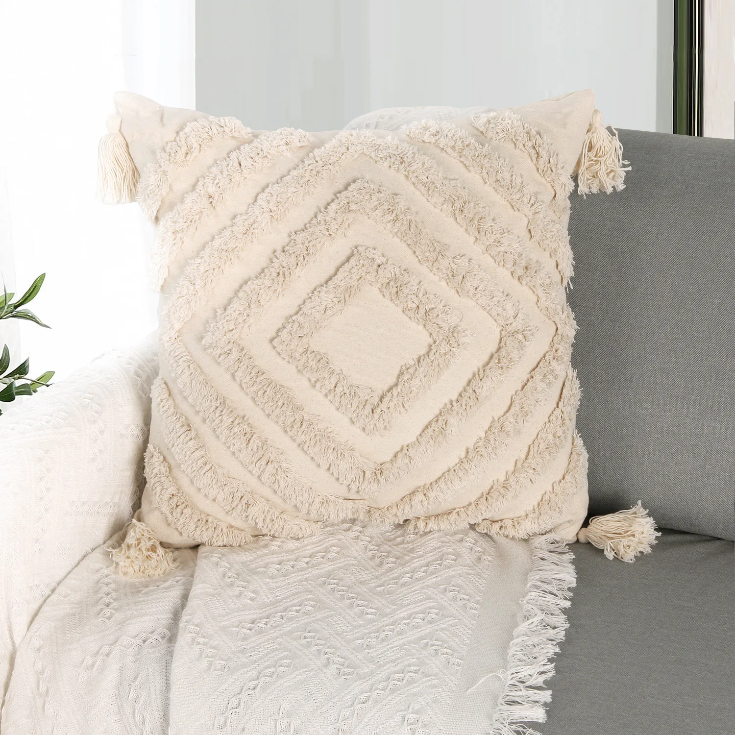 Beige Tufted Geometric Fringed Throw Pillow Cover 30x50CM 45x45CM Boho Cushion Cover for Sofa Bed Living Room Home Decor
Beige Tufted Geometric Fringed Throw Pillow Cover 30x50CM 45x45CM Boho Cushion Cover for Sofa Bed Living Room Home Decor