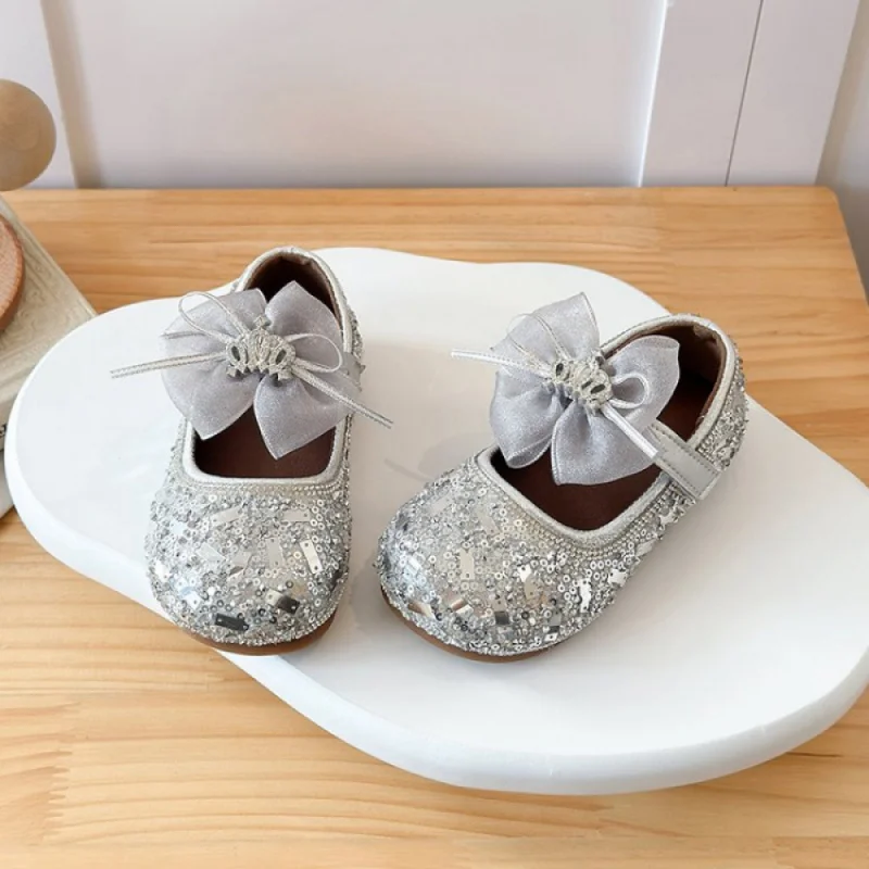 Korean Style Princess Shoes For Girls 2026 Trend Fashion Luxury Girl's Footwear Rhinestone Sequins Spring Kid's Dance Footwear
Korean Style Princess Shoes For Girls 2026 Trend Fashion Luxury Girl's Footwear Rhinestone Sequins Spring Kid's Dance Footwear