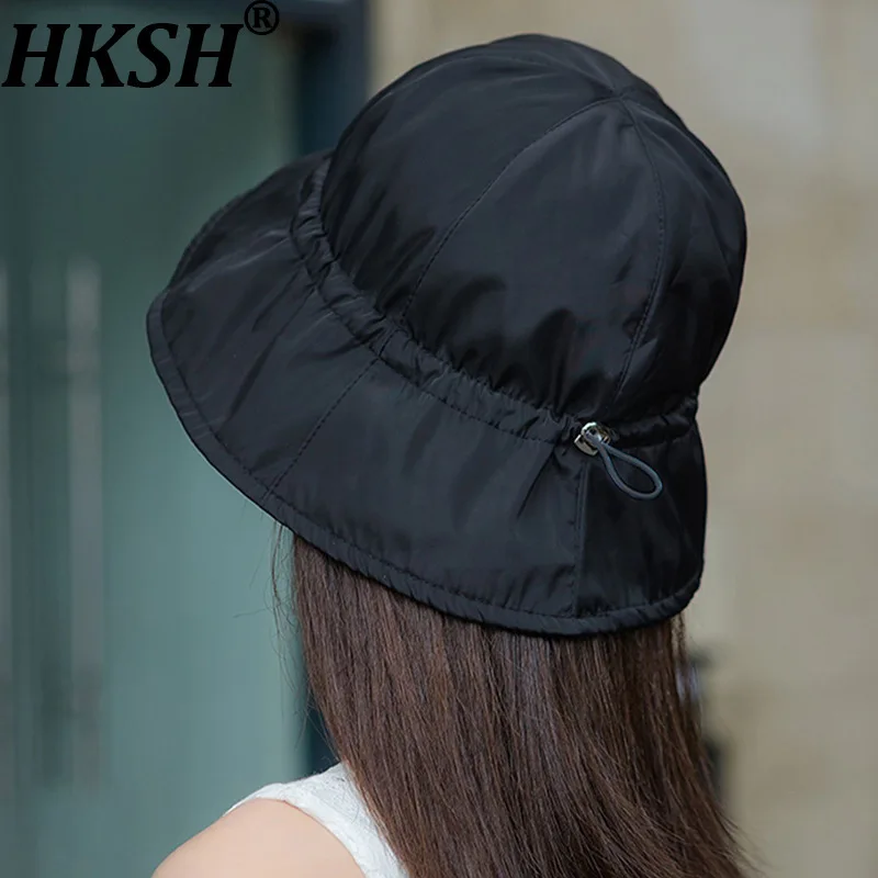 HKSH новые летние женские панамы, легкая эластичная купольная складная универсальная солнцезащитная кепка с широкими полями, шикарная кепка Ins HK11652
HKSH новые летние женские панамы, легкая эластичная купольная складная универсальная солнцезащитная кепка с широкими полями, шикарная кепка Ins HK11652