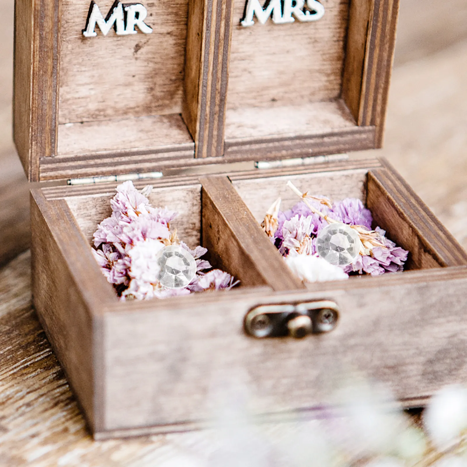 1000 шт. акриловых страз, прозрачные декоративные украшения для ваз, конфетти для свадебных и праздничных столов, декор для витрин, стразы для украшений
1000 шт. акриловых страз, прозрачные декоративные украшения для ваз, конфетти для свадебных и праздничных столов, декор для витрин, стразы для украшений