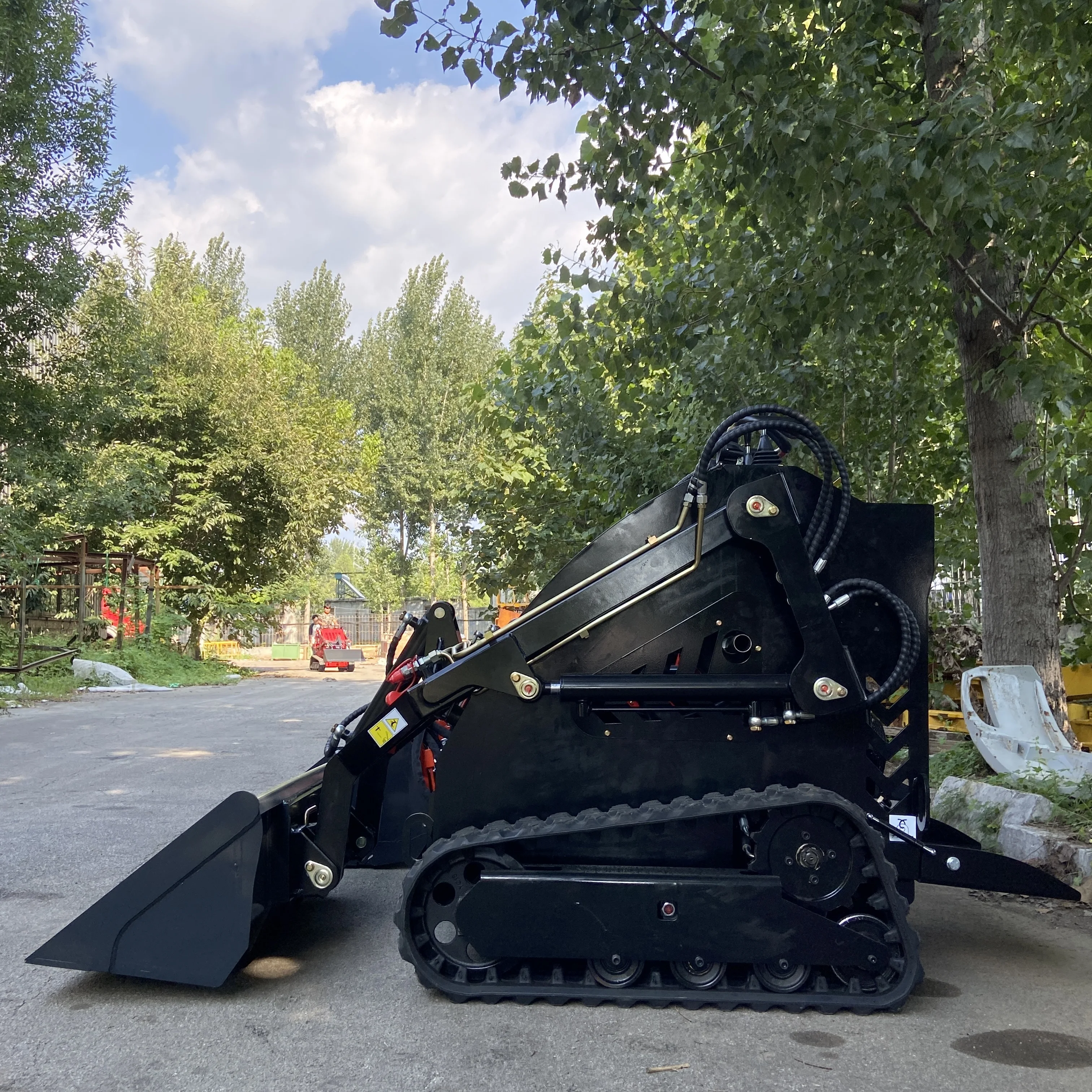 Cheap 500KG 330KG Skid Steer Diesel Loaders Mini Skid Steer Loader Epa Engine Loaders With Recruit Agent
Cheap 500KG 330KG Skid Steer Diesel Loaders Mini Skid Steer Loader Epa Engine Loaders With Recruit Agent