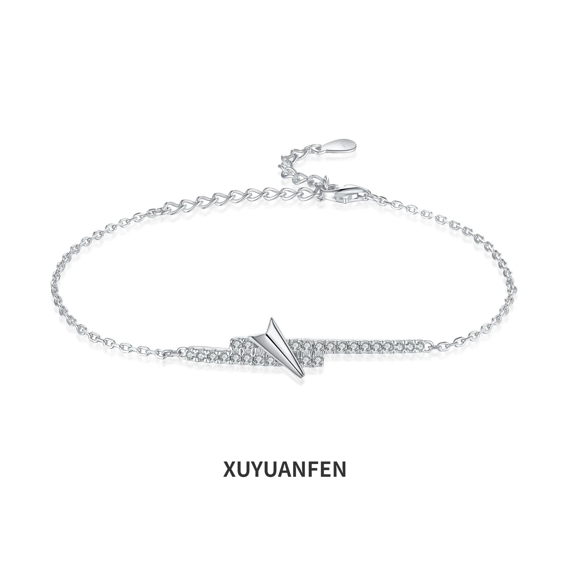 Новый Серебряный браслет XUYUANFEN, женский браслет из чистого серебра, уникальный дизайн, универсальный, модный, простой и элегантный
Новый Серебряный браслет XUYUANFEN, женский браслет из чистого серебра, уникальный дизайн, универсальный, модный, простой и элегантный