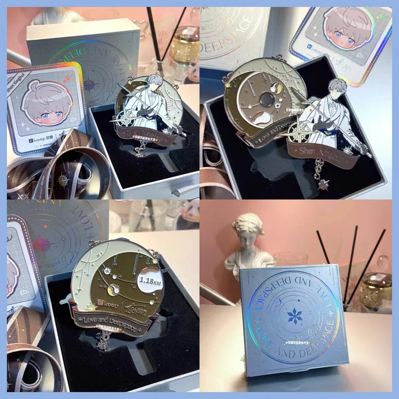 Аниме Love And Deepspace X Keep Official Collaboration Косплей Zayne Xavier Rafayel Merch Золотая медаль Подвеска Ограниченная серия игрушек
Аниме Love And Deepspace X Keep Official Collaboration Косплей Zayne Xavier Rafayel Merch Золотая медаль Подвеска Ограниченная серия игрушек