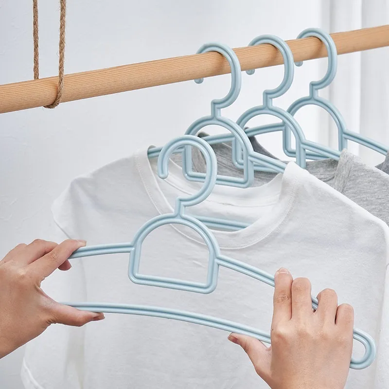 6PCS Thickened Plastic Clothes Hanger Non Slip Wet Dry Dual Use Garment Hanger Household Clothes Pants Drying Storage Rack
6PCS Thickened Plastic Clothes Hanger Non Slip Wet Dry Dual Use Garment Hanger Household Clothes Pants Drying Storage Rack